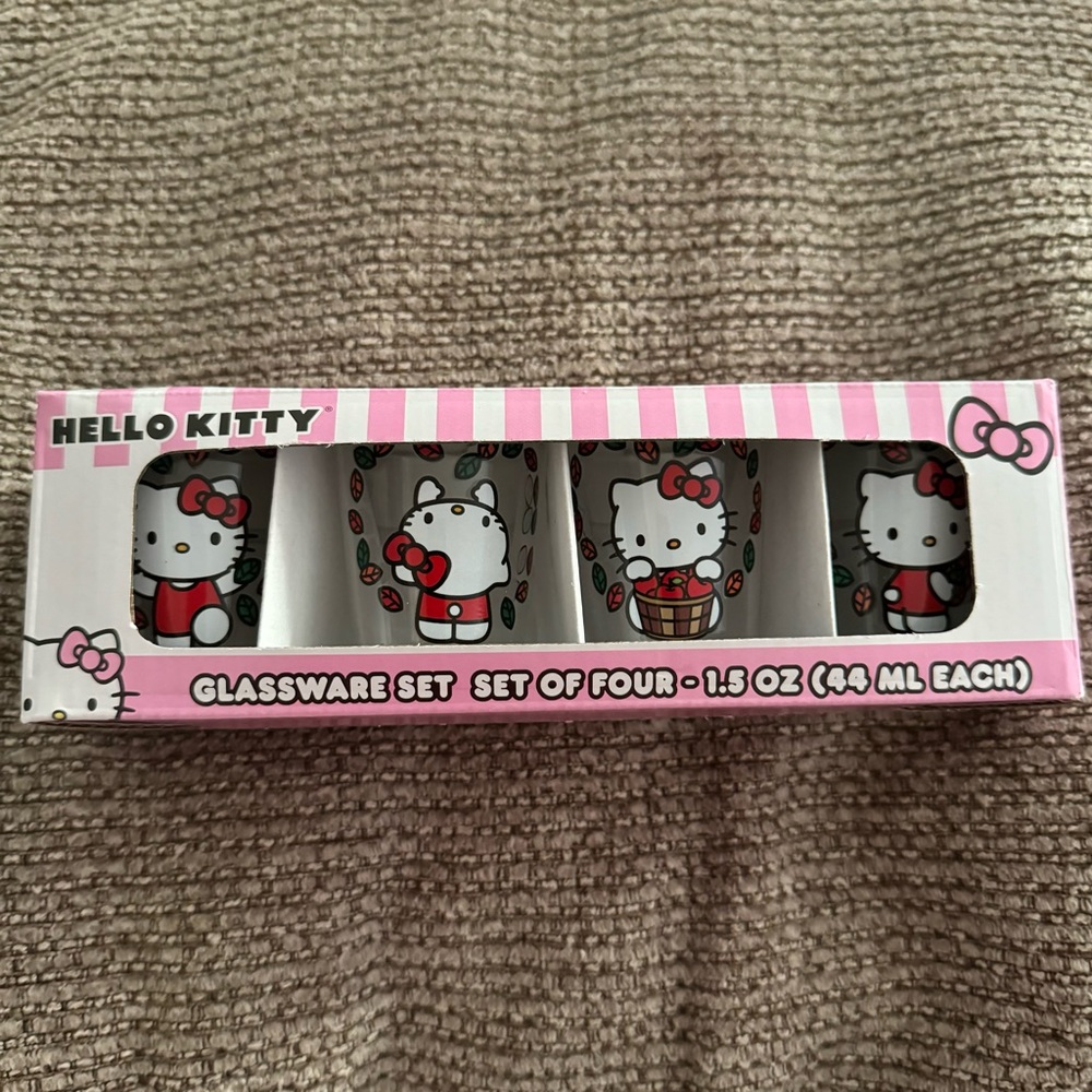 2024 Sanrio Hello Kitty 1.5 Oz Mini Shot Glasses | Set of 4 Fall Leaves Apples